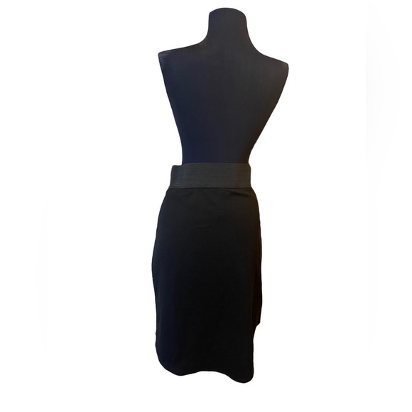 “Got To Have It” Black Midi Waist Skirt - Picture 4 of 9